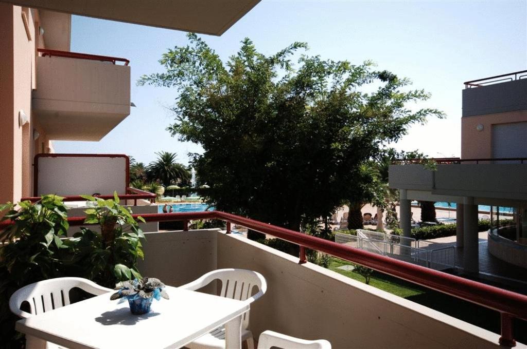 IHR Residence Hotel Le Terrazze Grottammare Esterno foto