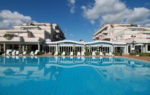 IHR Residence Hotel Le Terrazze Grottammare Esterno foto