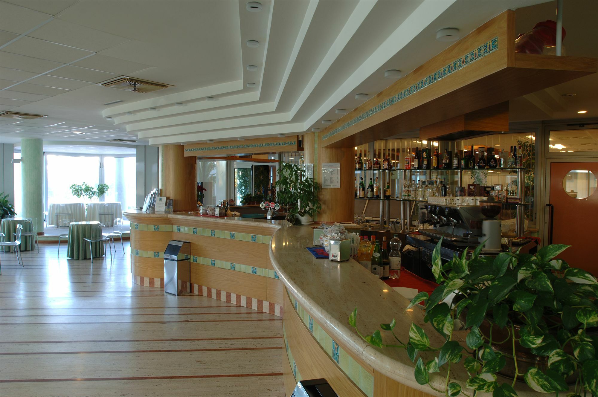 IHR Residence Hotel Le Terrazze Grottammare Esterno foto